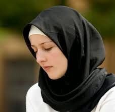 Ketika Hijab Menjadi Dilema