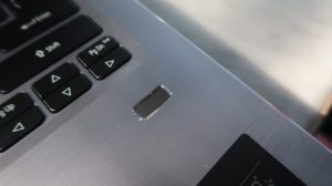 laptop acer dengan finger print-min