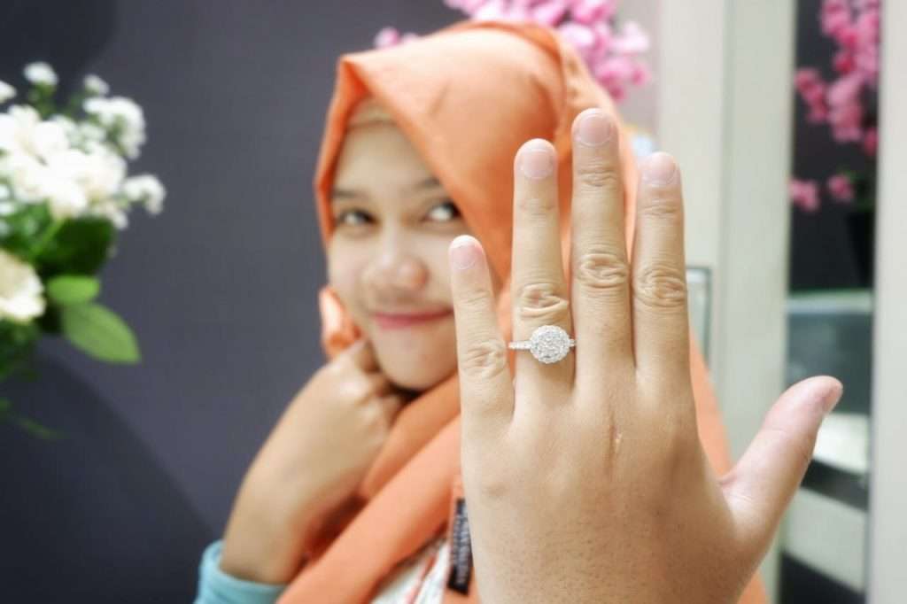 kampanye goldmart dare to be you