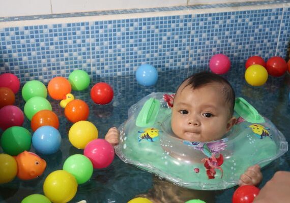Pengalaman Pertama Dzikra, Baby Spa di Lineation Klinik Bandung