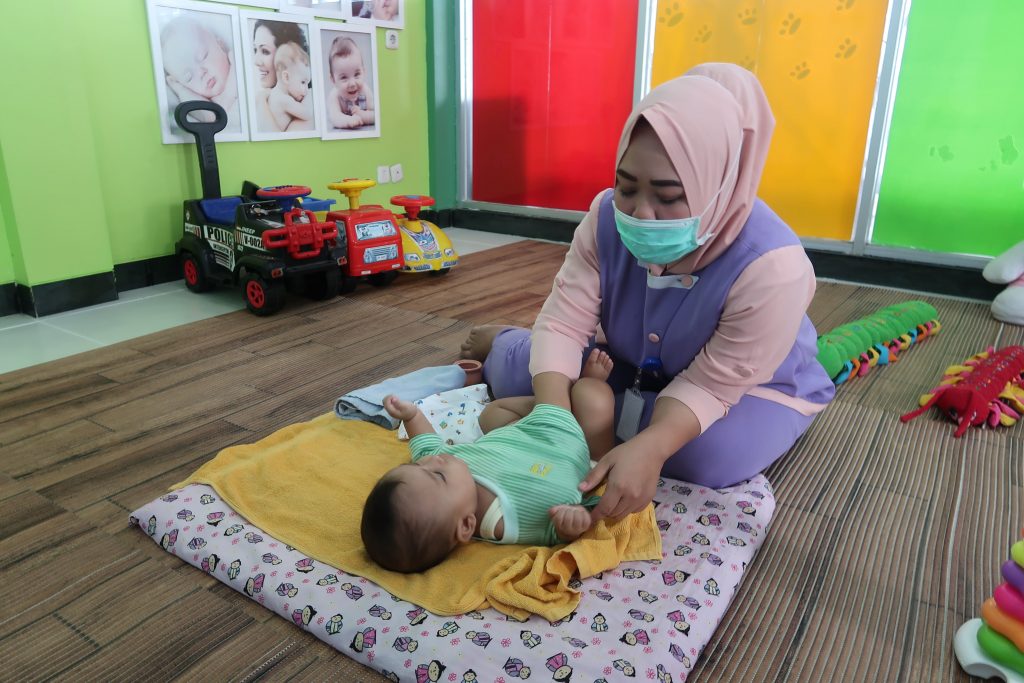 umur berapa bayi boleh berenang Widya Herma's Blog